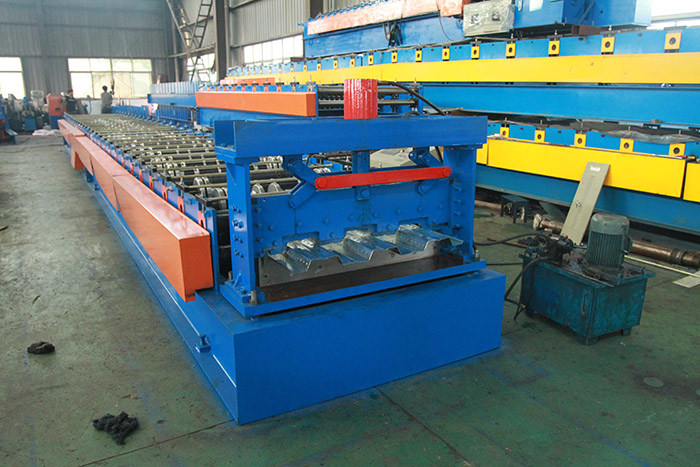 光伏鋼邊框設備研發(fā)新突破,助力光伏產業(yè)降本增效