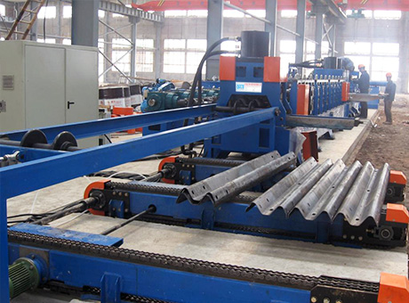 定期舉辦客戶培訓班,提升客戶對護欄板設備的操作與維護能力